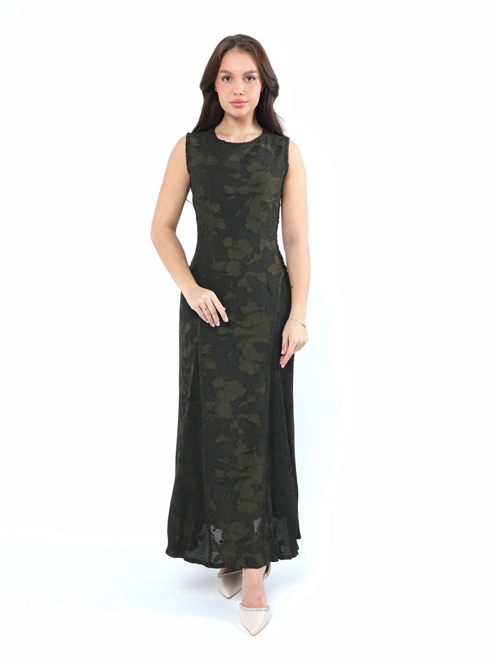 فستان نسائي