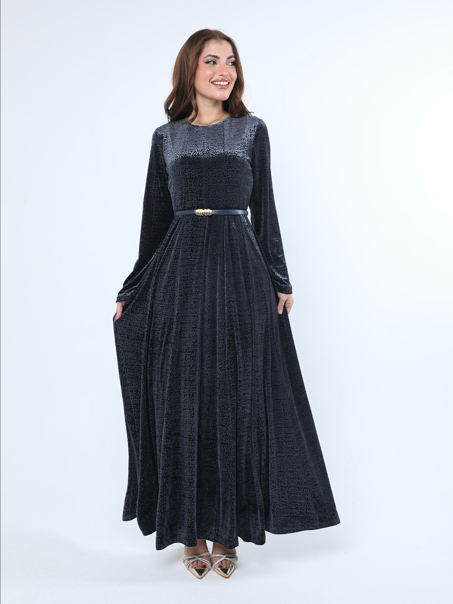 فستان اليونا