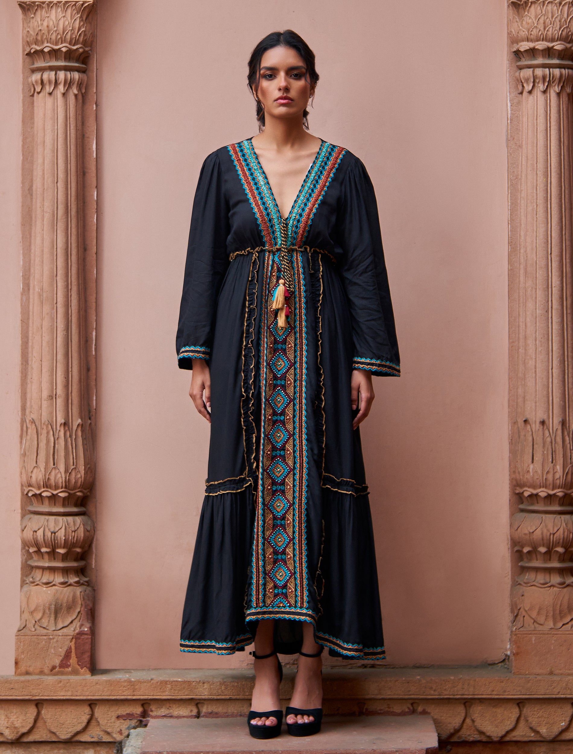 فستان ميرال اسود