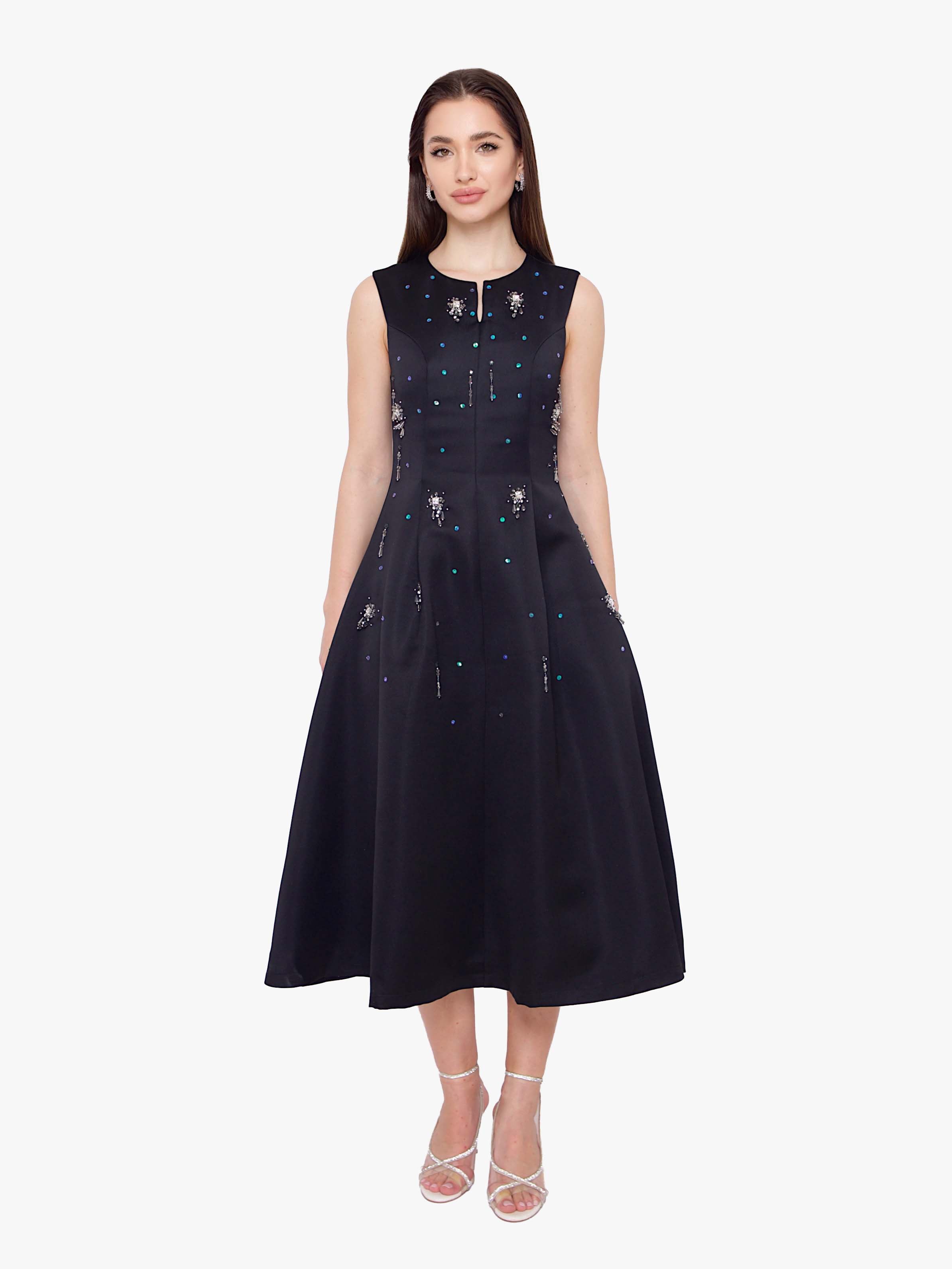 فستان نسائي