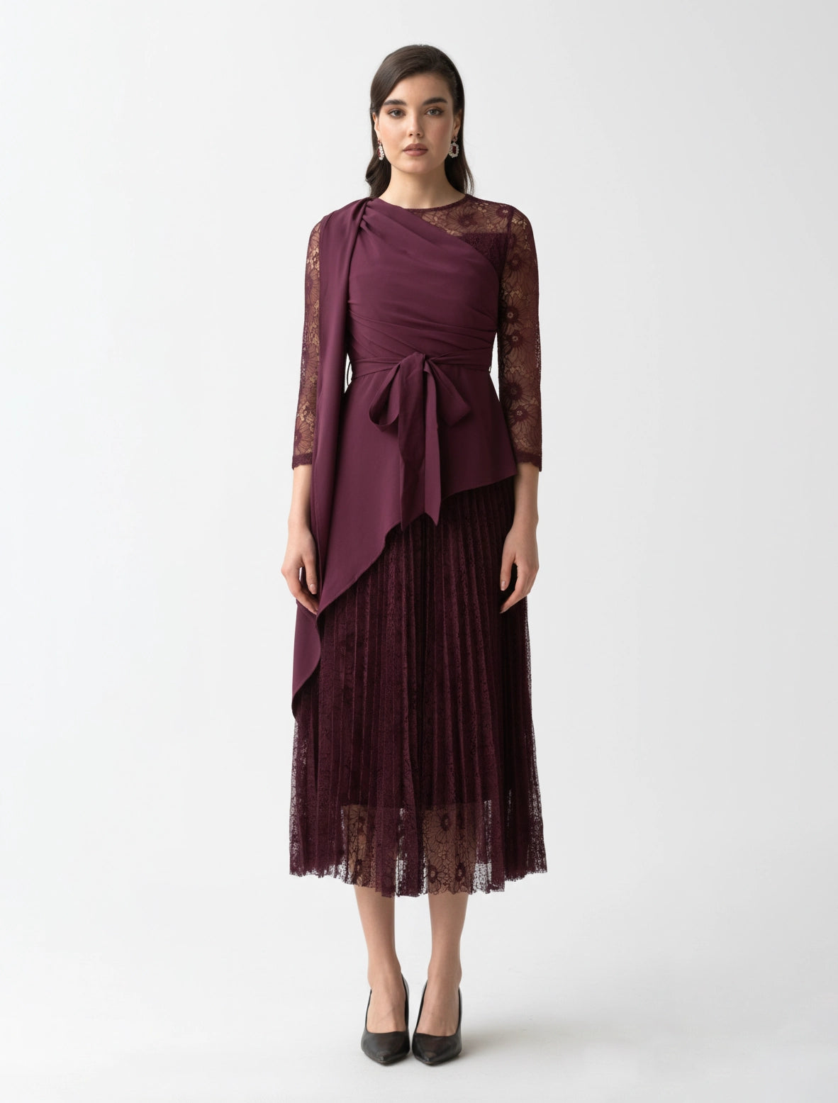 فستان نسائي