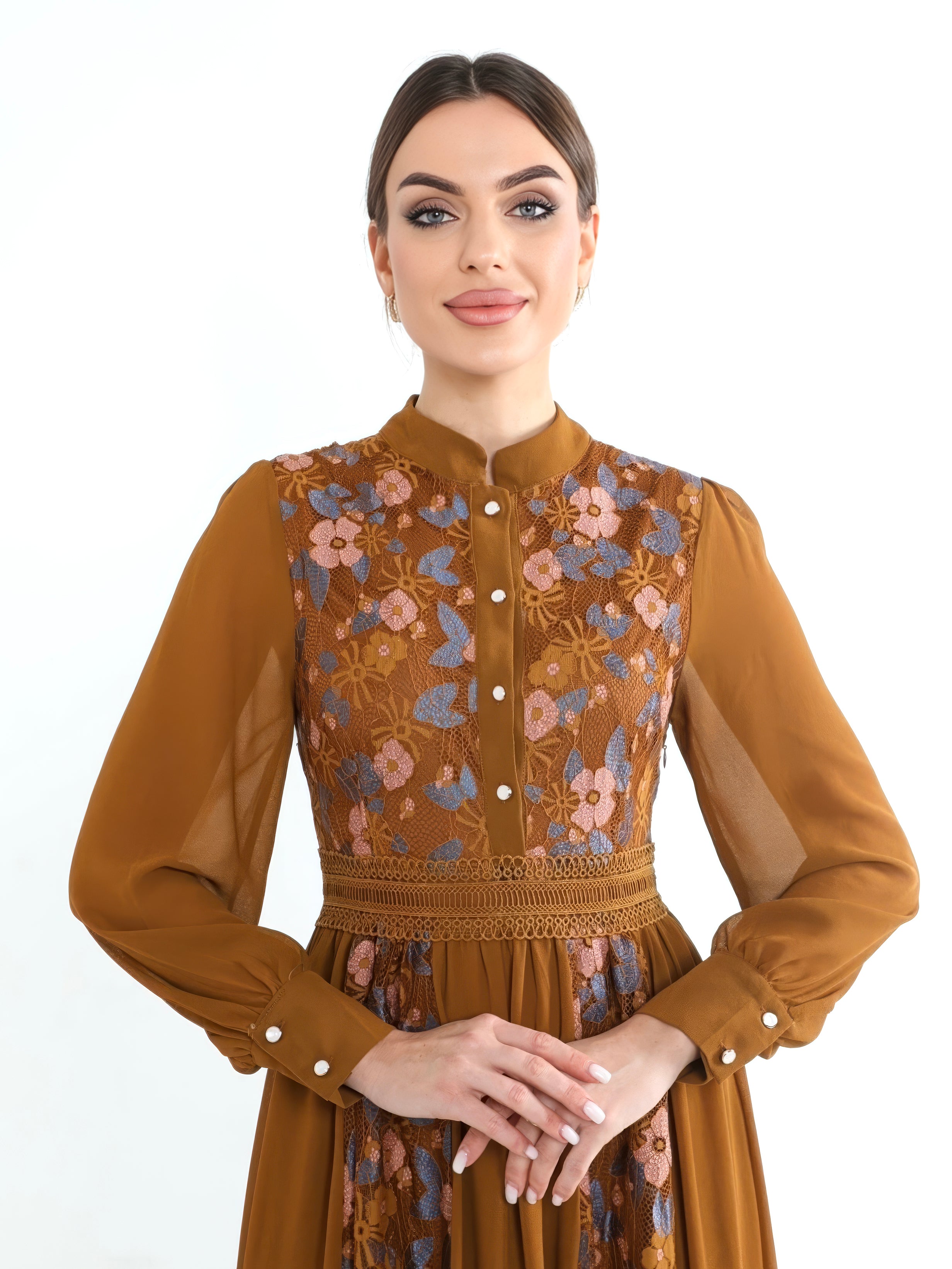 فستان نسائي