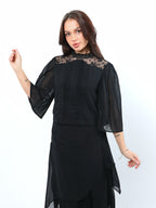 Noir Blouse