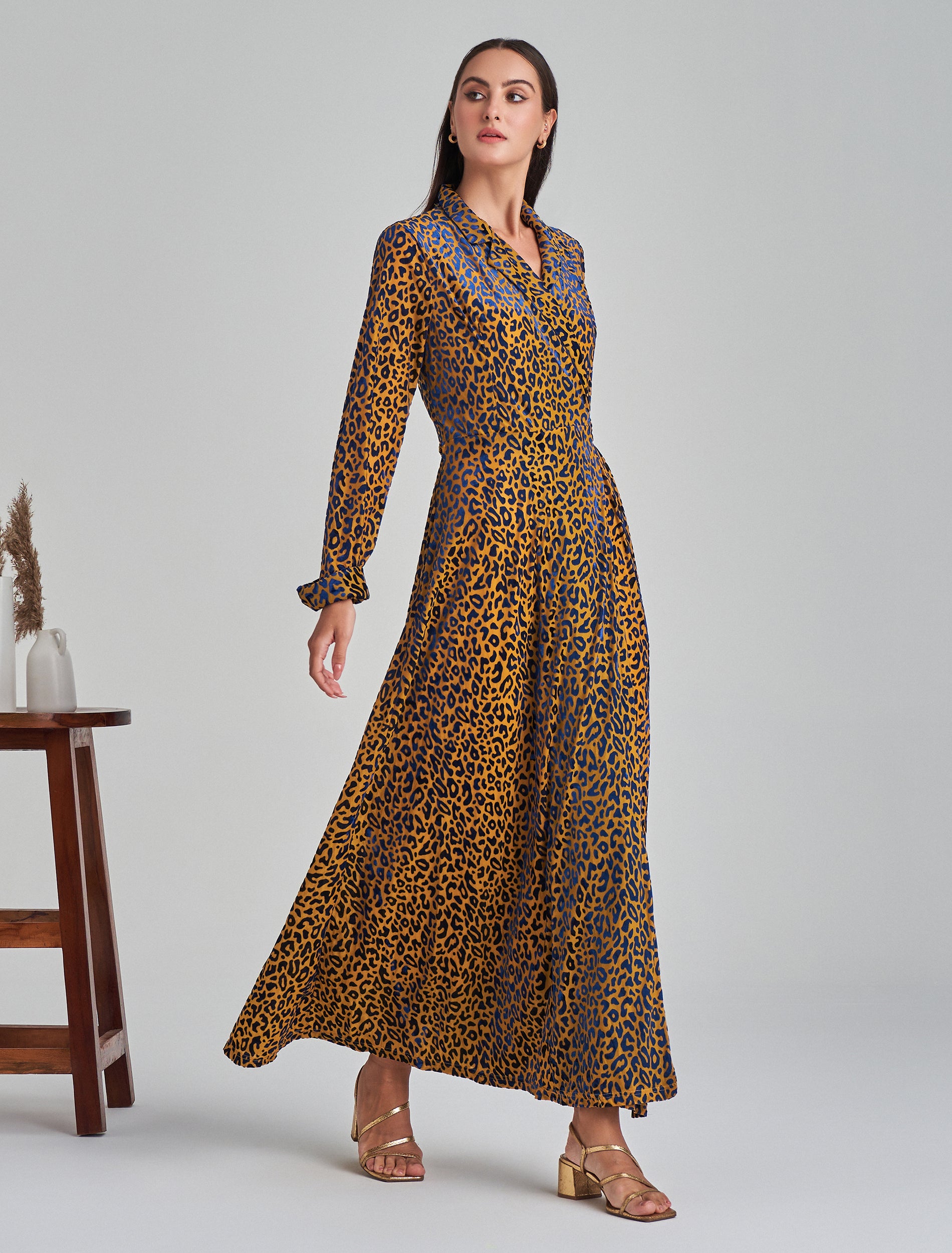 23018 blue leopard (3)