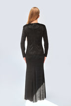 فستان نسائي