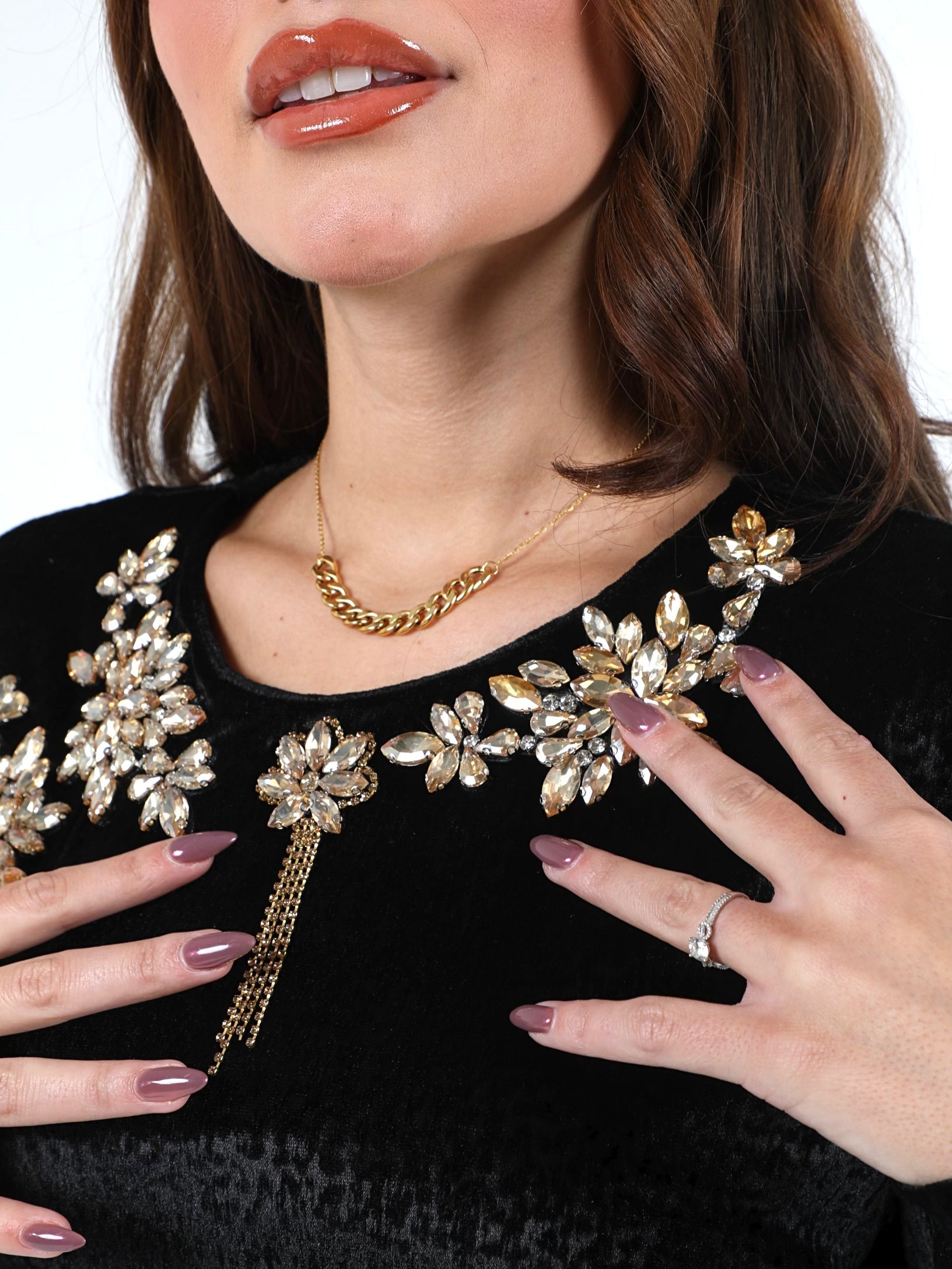 فستان نسائي