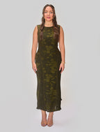 فستان نسائي