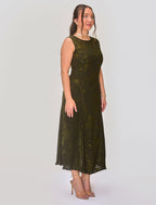 فستان نسائي