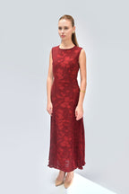 فستان نسائي