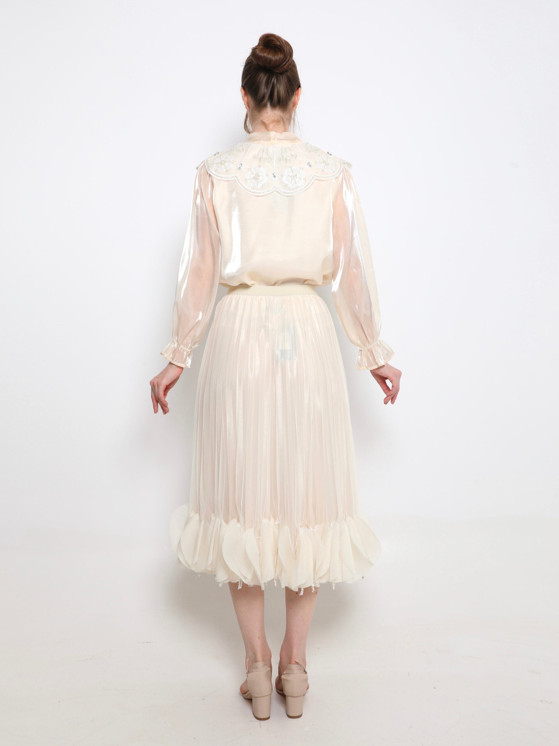 50113 white (18)