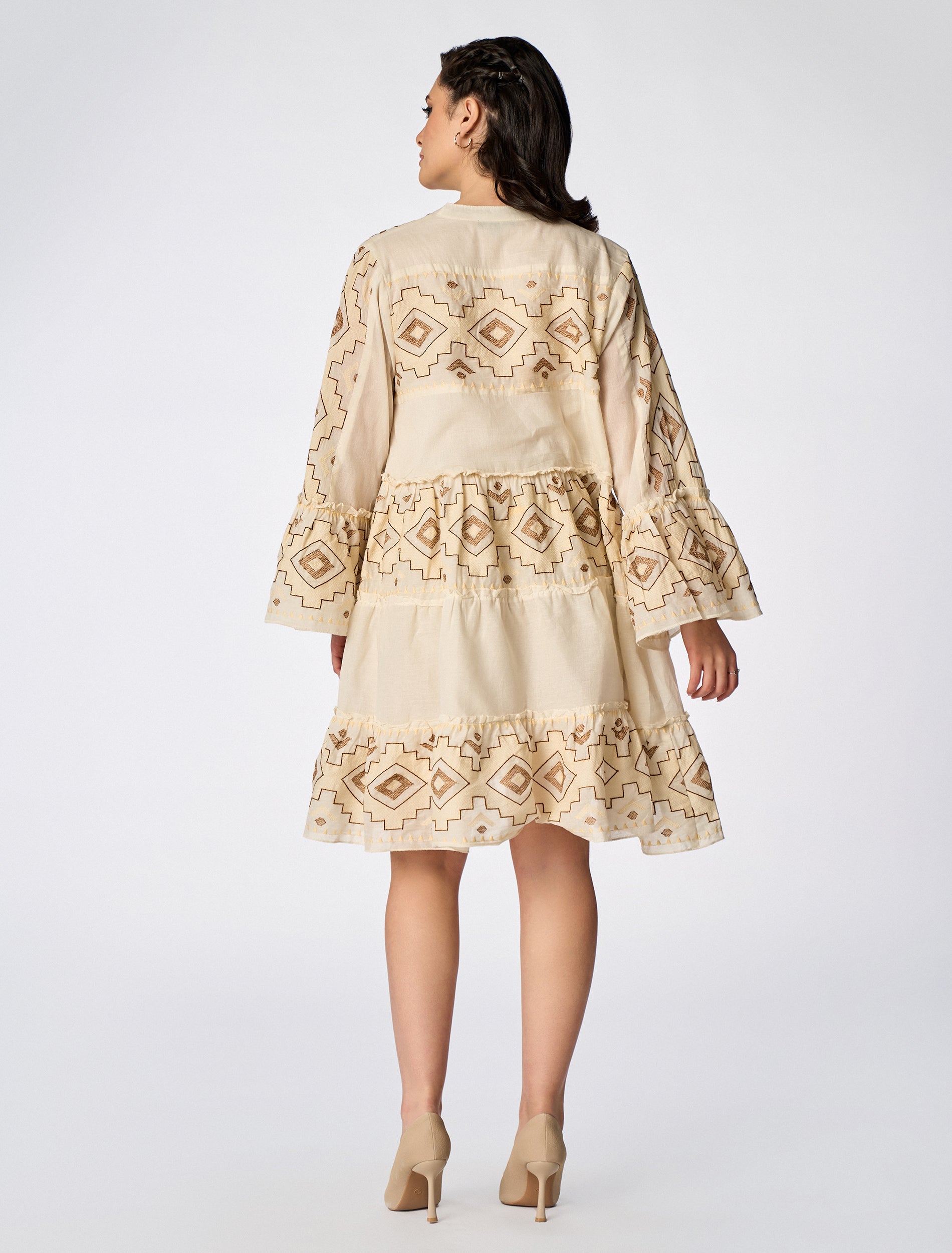 W132 BEIGE (1)(1)
