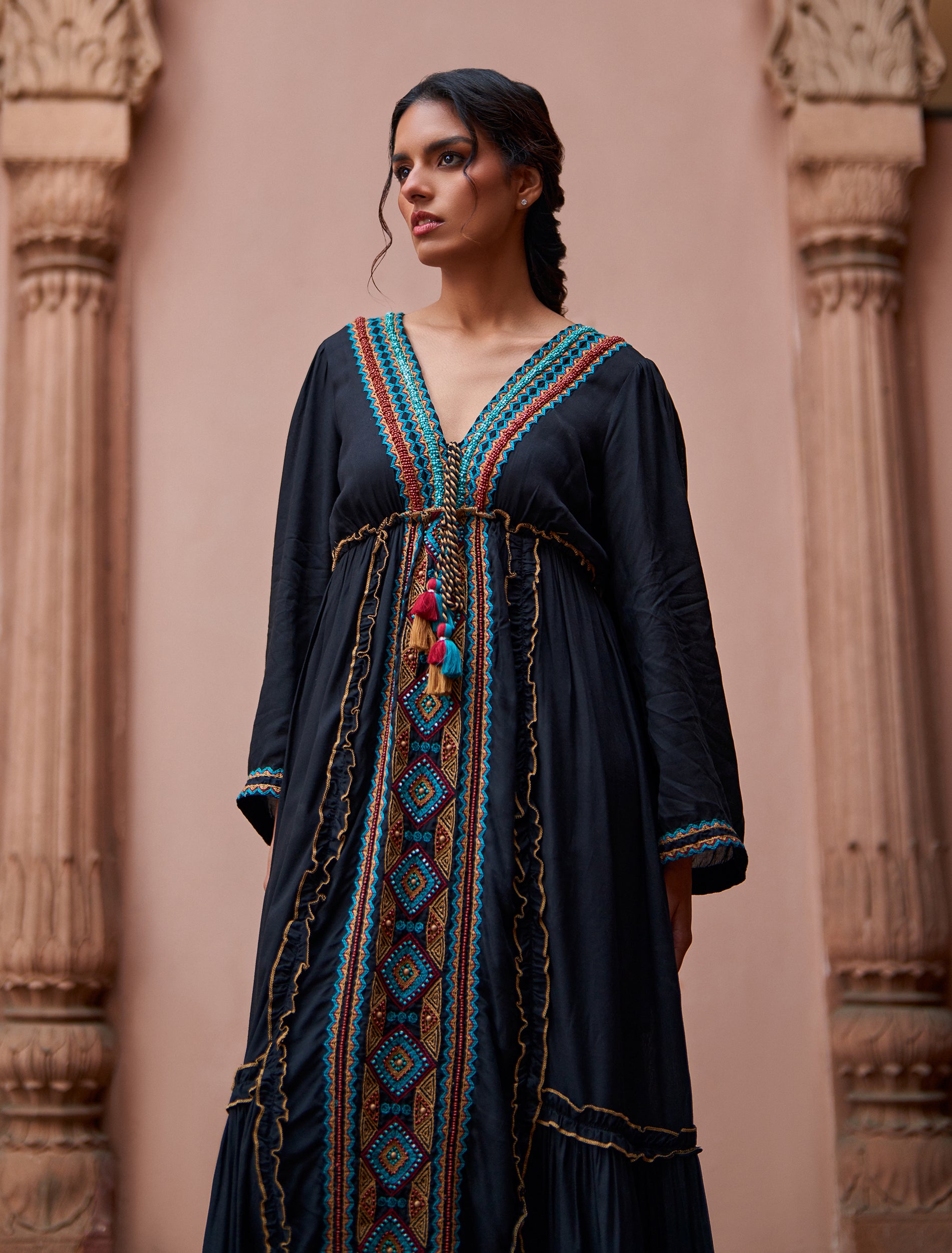 فستان ميرال اسود