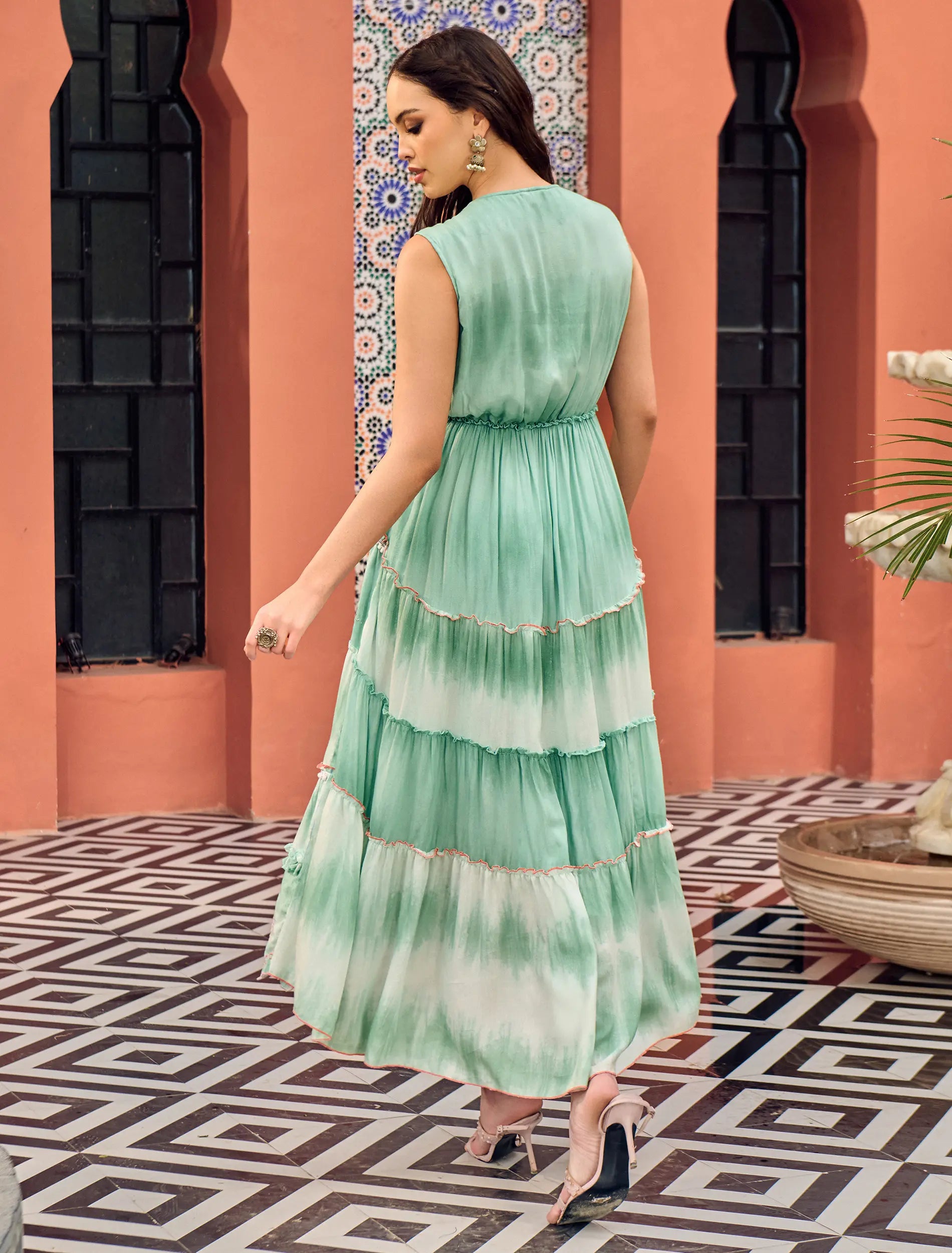 w114-sea-blue-3