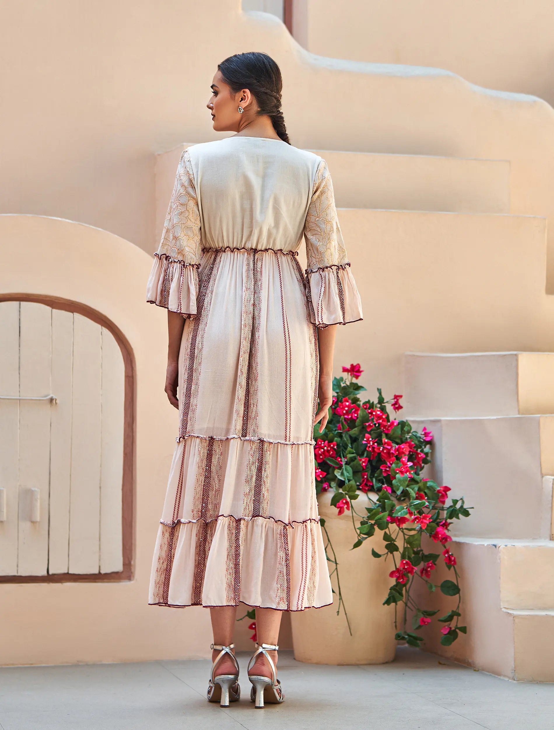 w29-offwhite-3